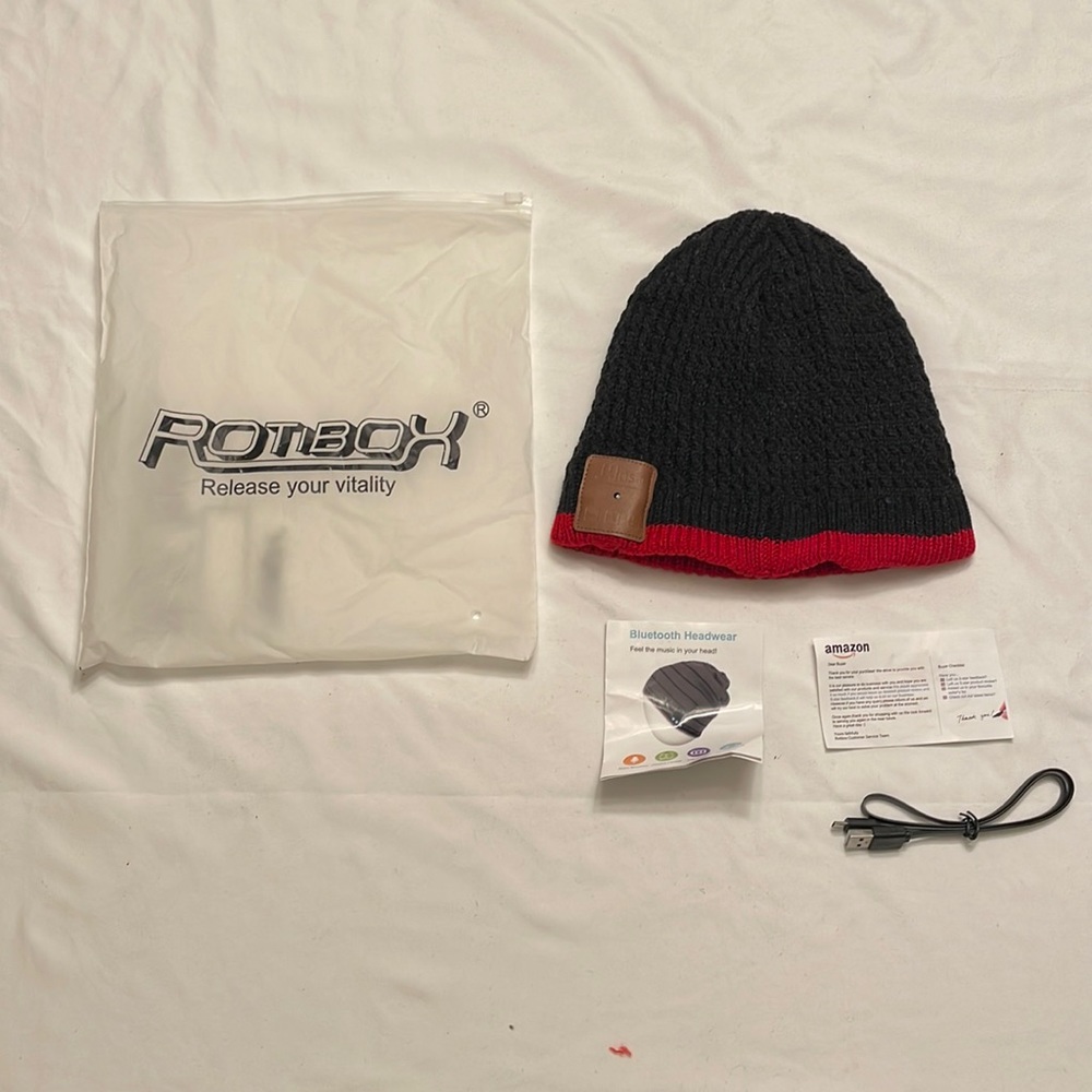 Rotibox Bluetooth Beanie Hat